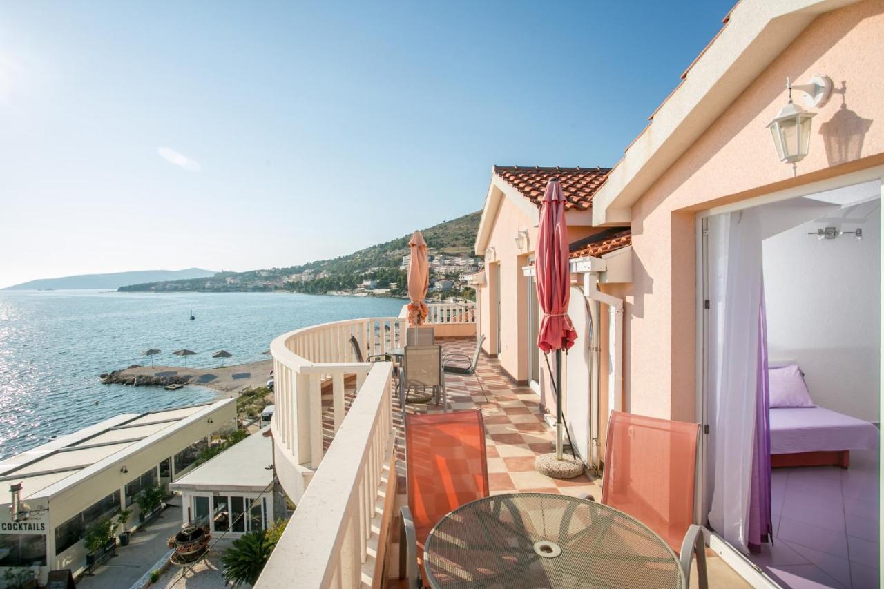 Kaja - Right Next To The Beach Trogir Extérieur photo