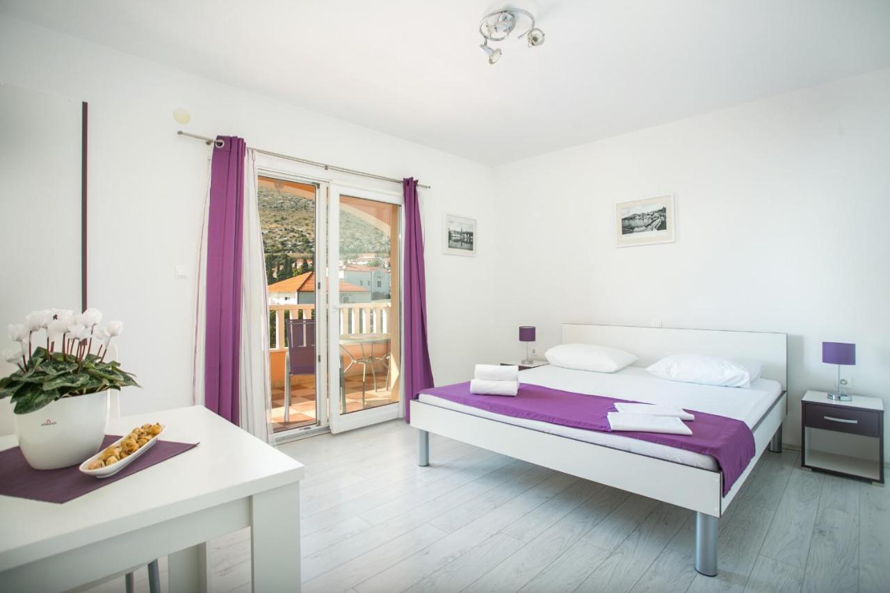 Kaja - Right Next To The Beach Trogir Extérieur photo