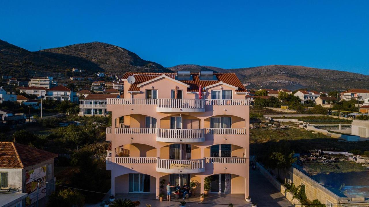 Kaja - Right Next To The Beach Trogir Extérieur photo